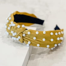 Load image into Gallery viewer, Lele Knotted Pearl Headband