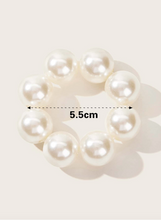Load image into Gallery viewer, Pearl Hair Tie